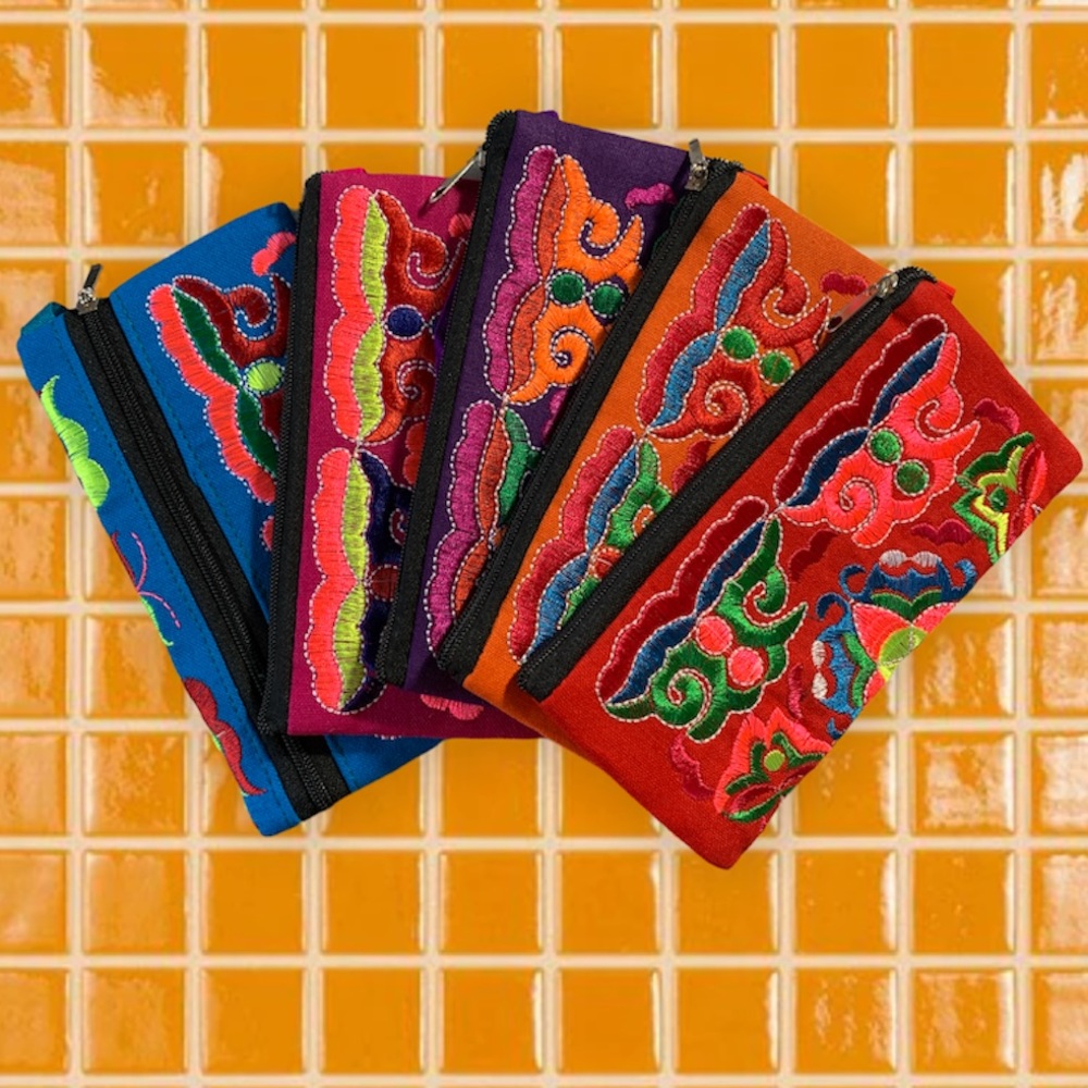 Embroidered folk coin purse